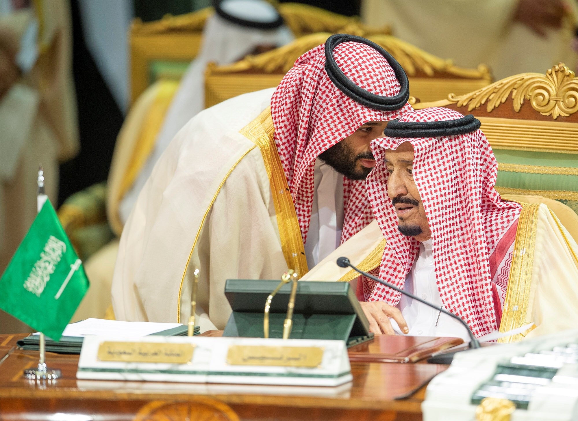  Saudi Arabia's crown prince talks with King Salman during the Gulf Cooperation Council's (GCC) Summit in Riyadh, Saudi Arabia on 9 December 2018 (Reuters)