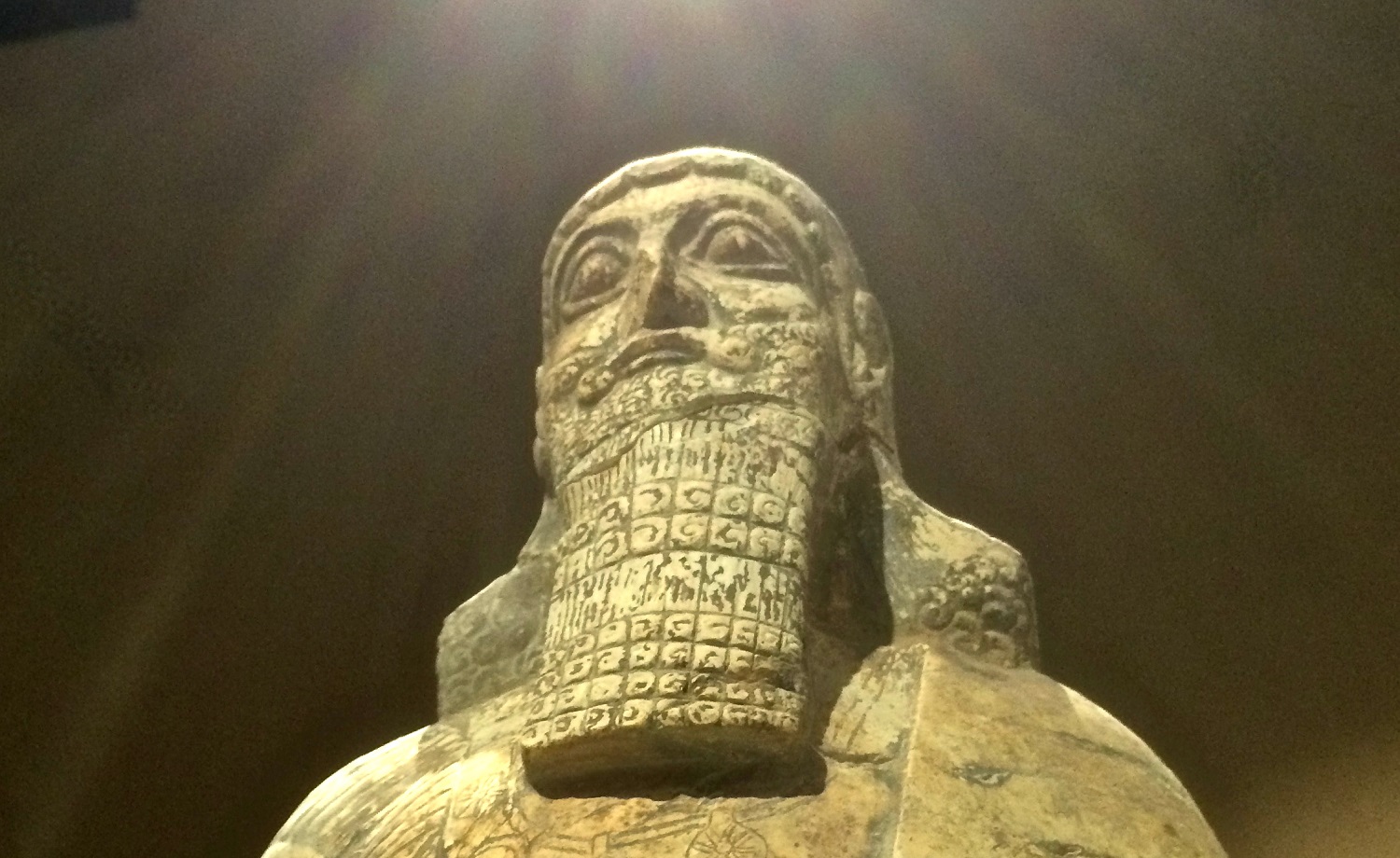 A statue of Shalmaneser, an Assyrian ruler, stolen in 2003 and returned from the US to Iraq (Tom Westcott/MEE)