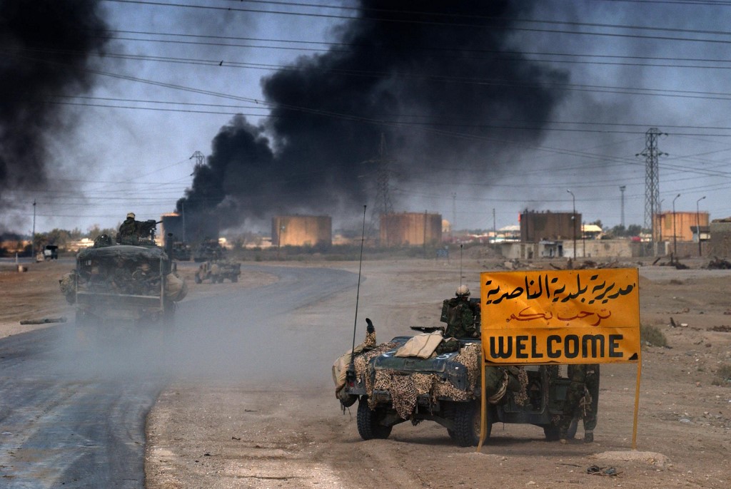 US Marines enter the southern Iraqi city of Nasiriyah in 2003 (AFP)