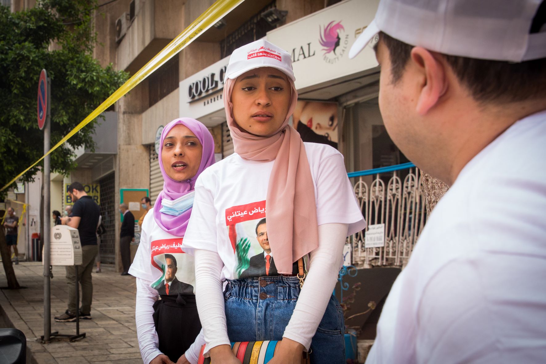 Voters in Beirut's Hamra district (MEE/Laurent Perpigna Iban)