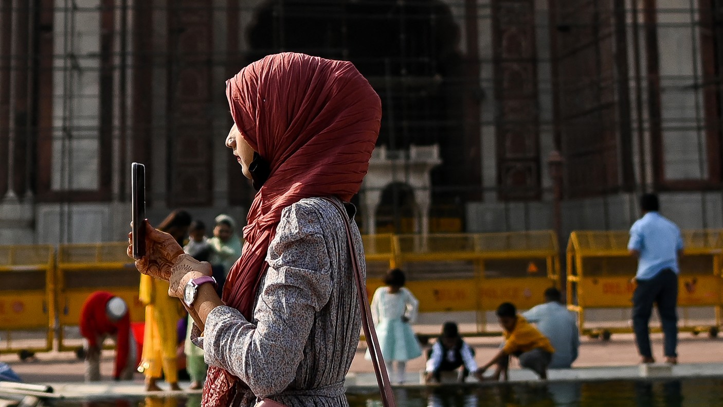 Pak Muslim Black Hijab Porntube - Repression and fear: Life as a hijabi Muslim in Modi's India | Middle East  Eye