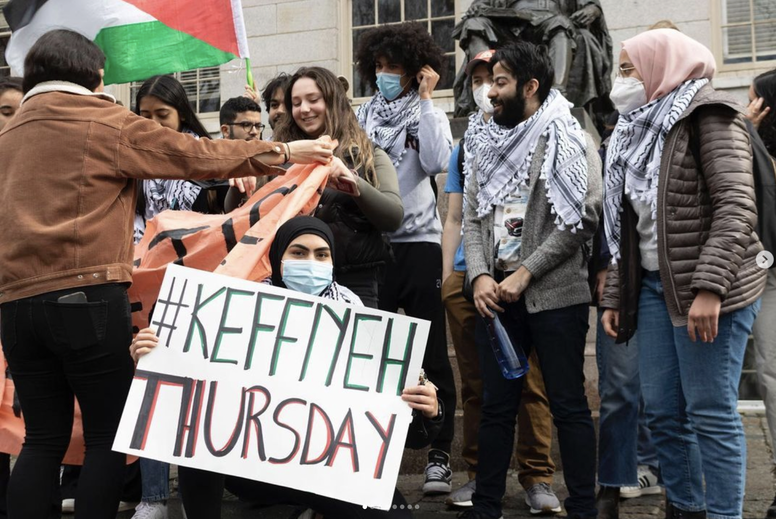 Est-il dangereux de porter un keffieh palestinien dans la rue