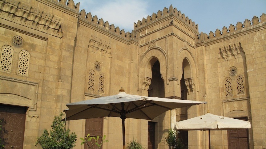 The exterior of the Omar’s family mausoleum where his mother and his maternal great-great grandfather, Fathallah Pasha Barakat, Egypt’s first post-independence minister of agriculture, is buried (Anna Della Subin). 