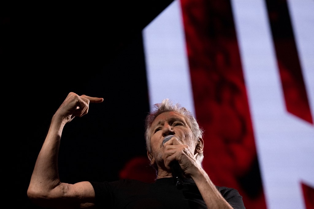 Roger Waters s’est défendu en expliquant que sa représentation était au contraire « un message contre le fascisme, l’injustice et le sectarisme sous toutes ses formes » (AFP/Anna Kurth)